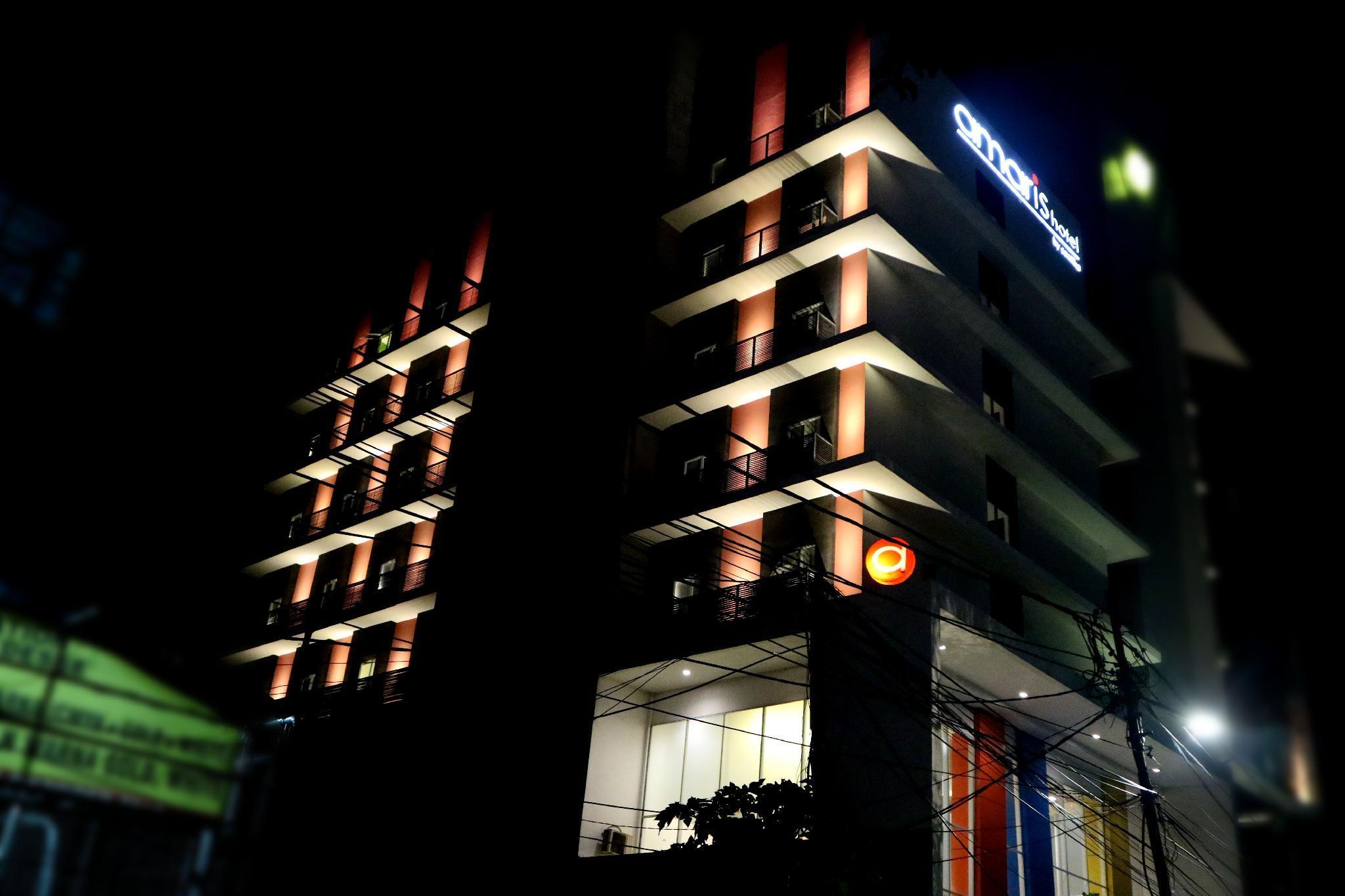 Amaris Hotel Dr. Susilo Grogol Jakarta Extérieur photo