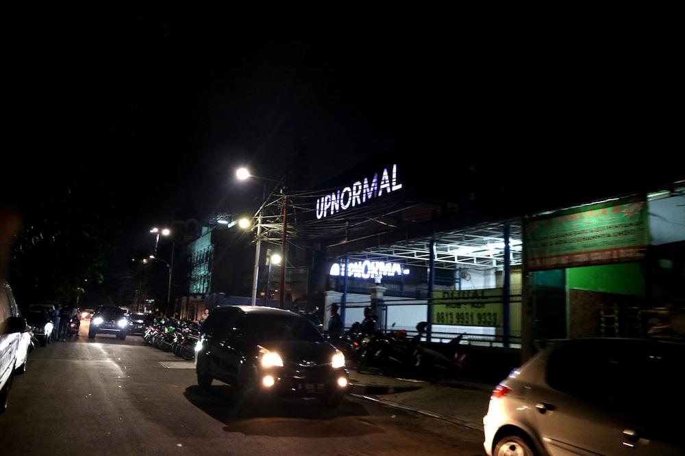 Amaris Hotel Dr. Susilo Grogol Jakarta Extérieur photo